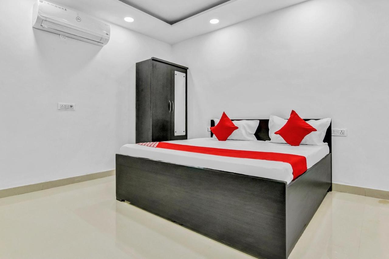 Flagship Hotel Secret Mirage Near Rithala Metro Station Ню Делхи Екстериор снимка
